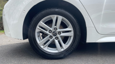 Toyota Corolla 1.8 VVT-i Hybrid Icon Tech 5dr CVT Hybrid Hatchback